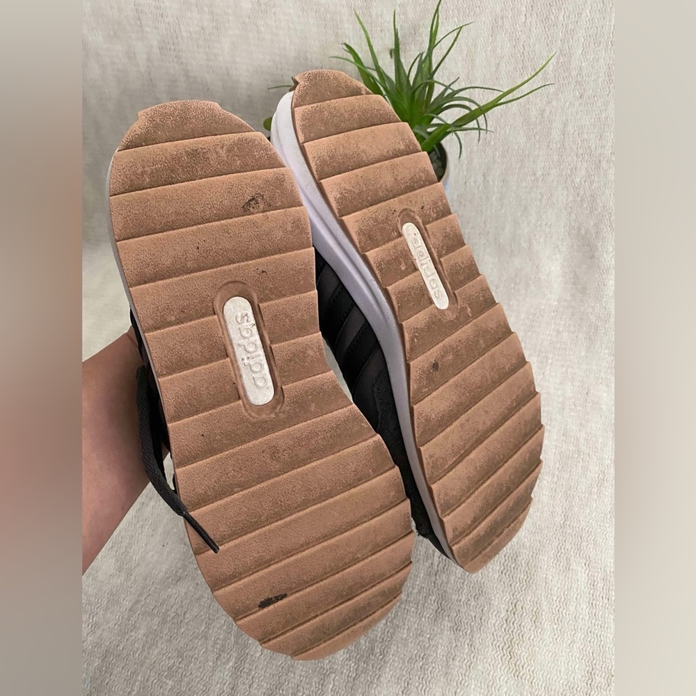 Adidas Sneakers - Picture 2 of 5